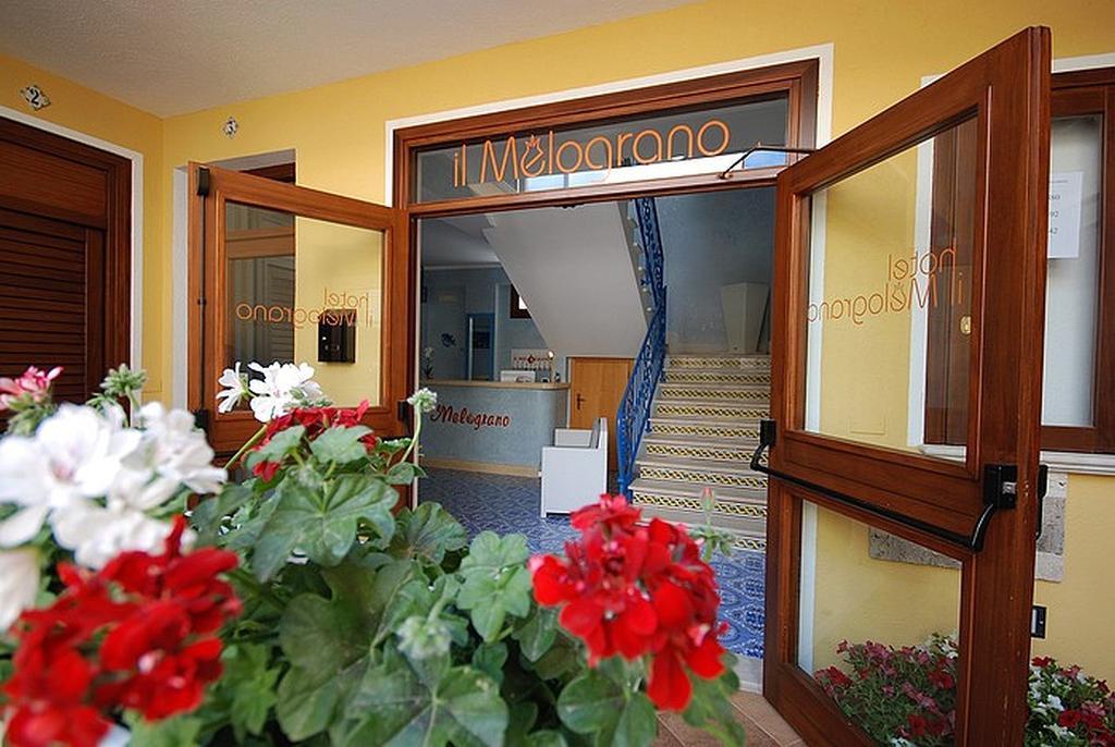 Hotel Il Melograno Сан Вито ло Капо Екстериор снимка